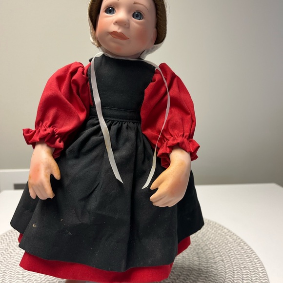 Amish Blessing Doll - Picture 2 of 2